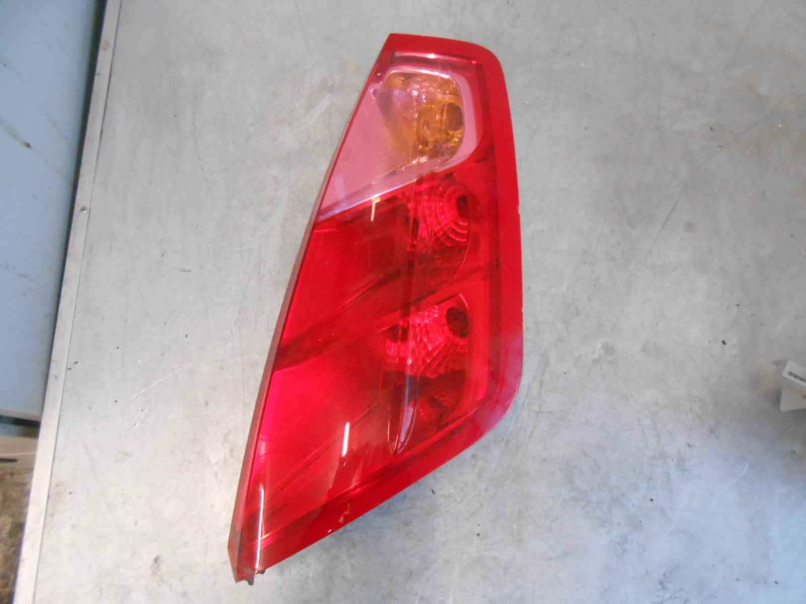 FIAT GRANDE PUNTO 199 (MK3) 2007 OSR DRIVER SIDE REAR LI8GHT ASSEMBLY