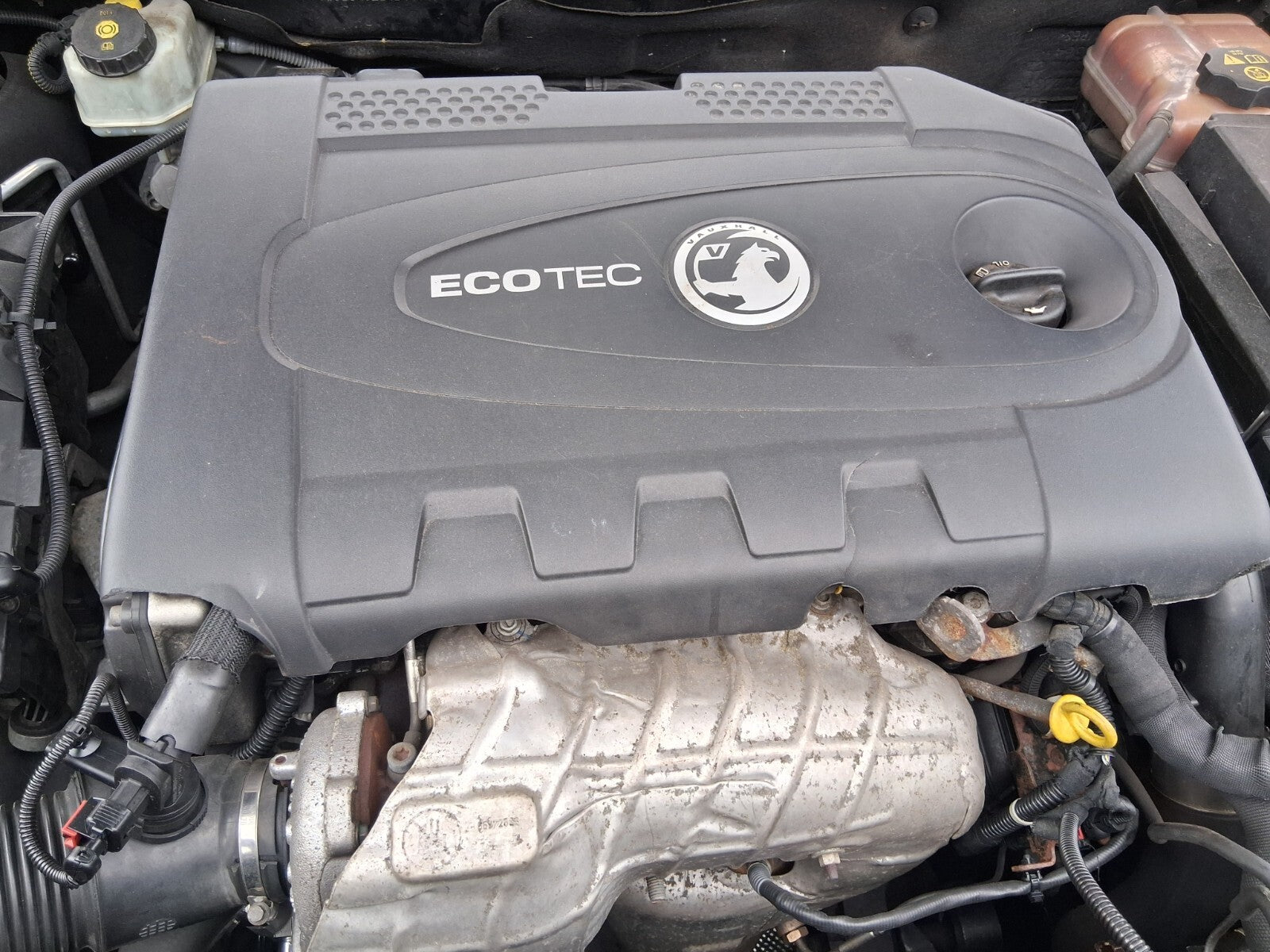 2011 VAUXHALL INSIGNIA ESTATE MK1 2.0 DIESEL COOLANT RADIATOR