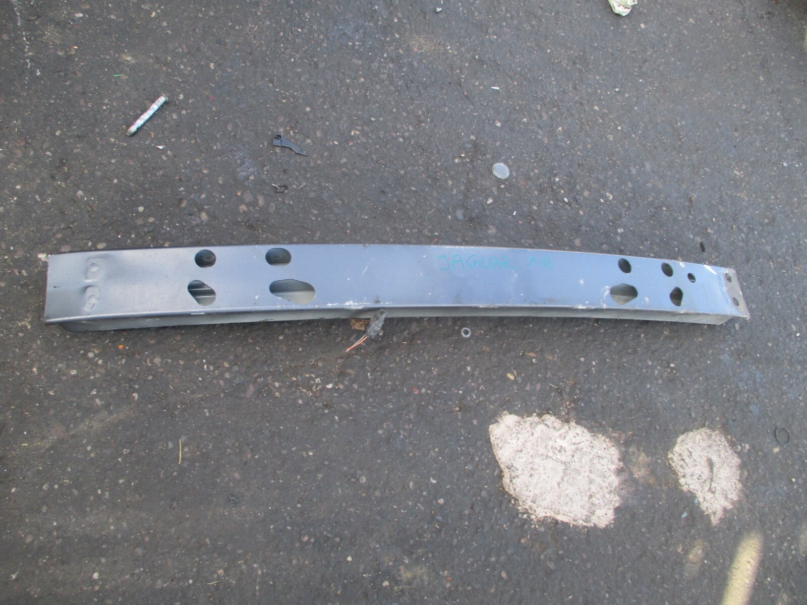 JAGUAR XJ6 X350 2003 FRONT BUMPER REINFORCEMENT CRASH BAR