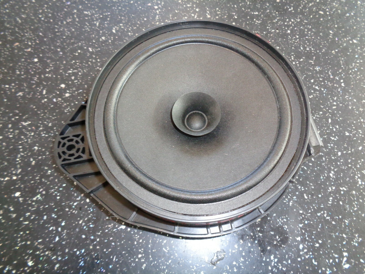 VAUXHALL INSIGNIA B 2019 OSF DRIVER SIDE FRONT DOOR SPEAKER 39146485