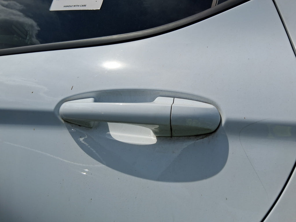 2023 FORD FIESTA MK8 NSR PASSENGER SIDE REAR LEFT EXTERIOR DOOR HANDLE WHITE
