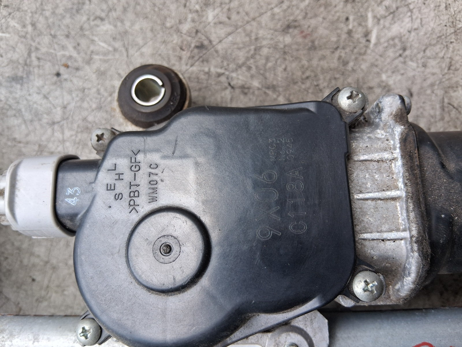 2020 NISSAN QASHQAI J11 MK2 FRONT WINDSCREEN WINDOW MOTOR & LINKAGES