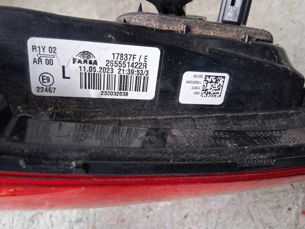 2023 RENAULT CLIO MK5 NSR PASSENGER SIDE REAR INNER TAIL LIGHT 265551422R
