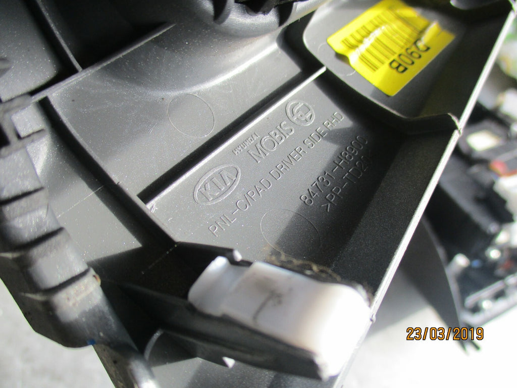 KIA RIO YB (MK4) OS DRIVER SIDE AIR VENTS GREY 97480H8900