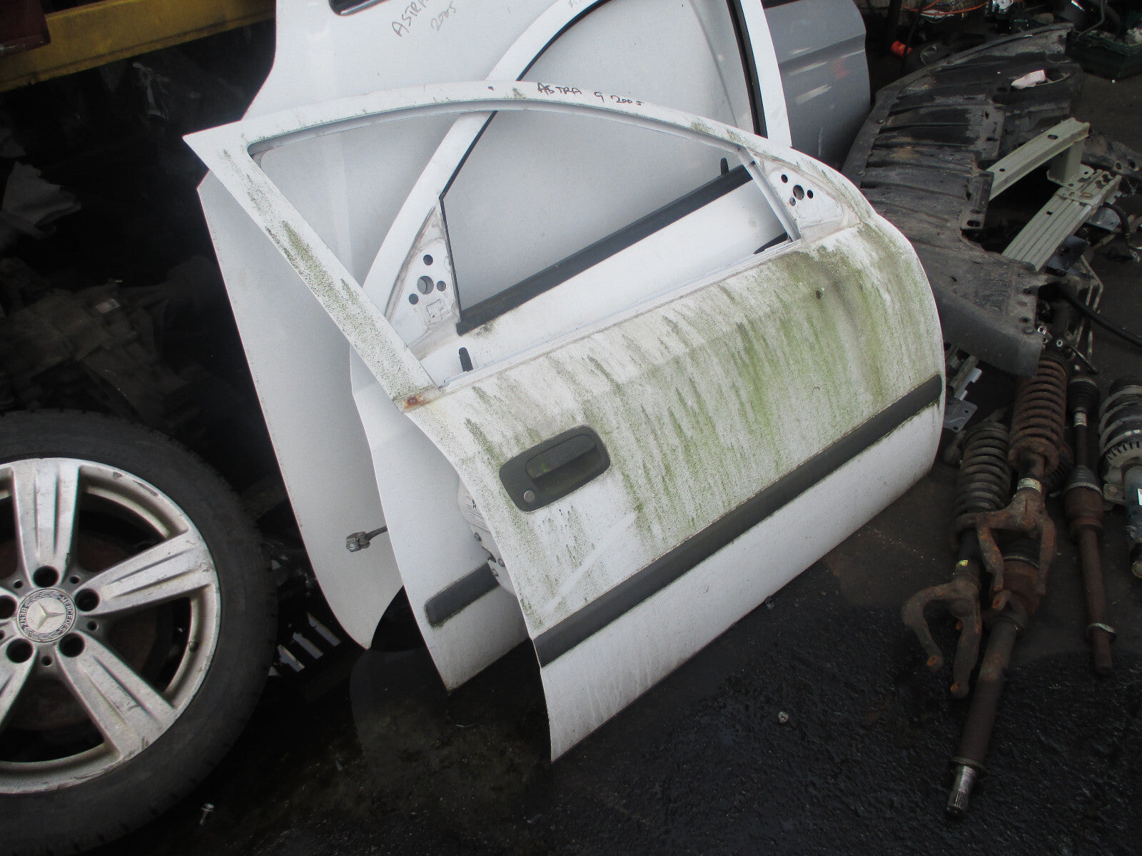 VAUXHALL ASTRA G VAN 2005 OSF DRIVER SIDE FRONT BARE DOOR