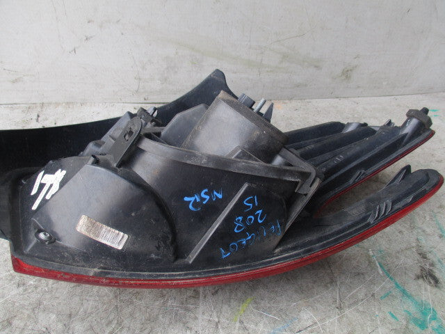 2015 PEUGEOT 208 MK1 FL NSR PASSENGER SIDE TAILLIGHT 9810343080
