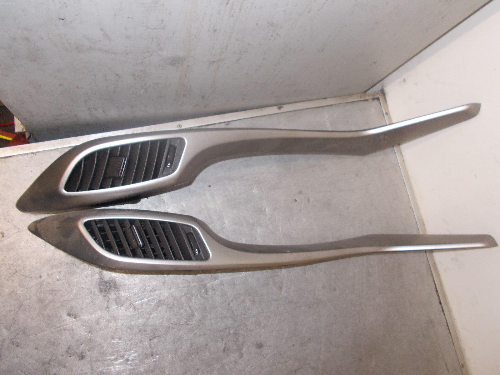HYUNDAI i30 GD 2015 MK2 DASHBOARD AIR VENTS & TRIMS 97420A6000 84795A6900
