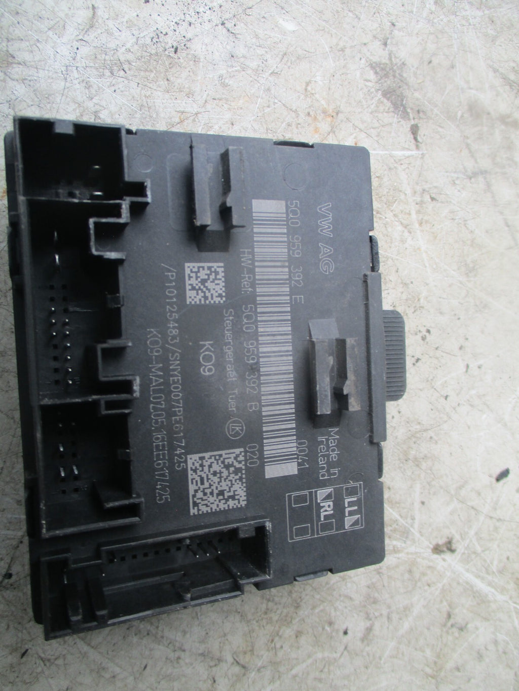 2016 VW GOLF MK7 NSR PASSENGER SIDE DOOR MODULE 5Q0959392E