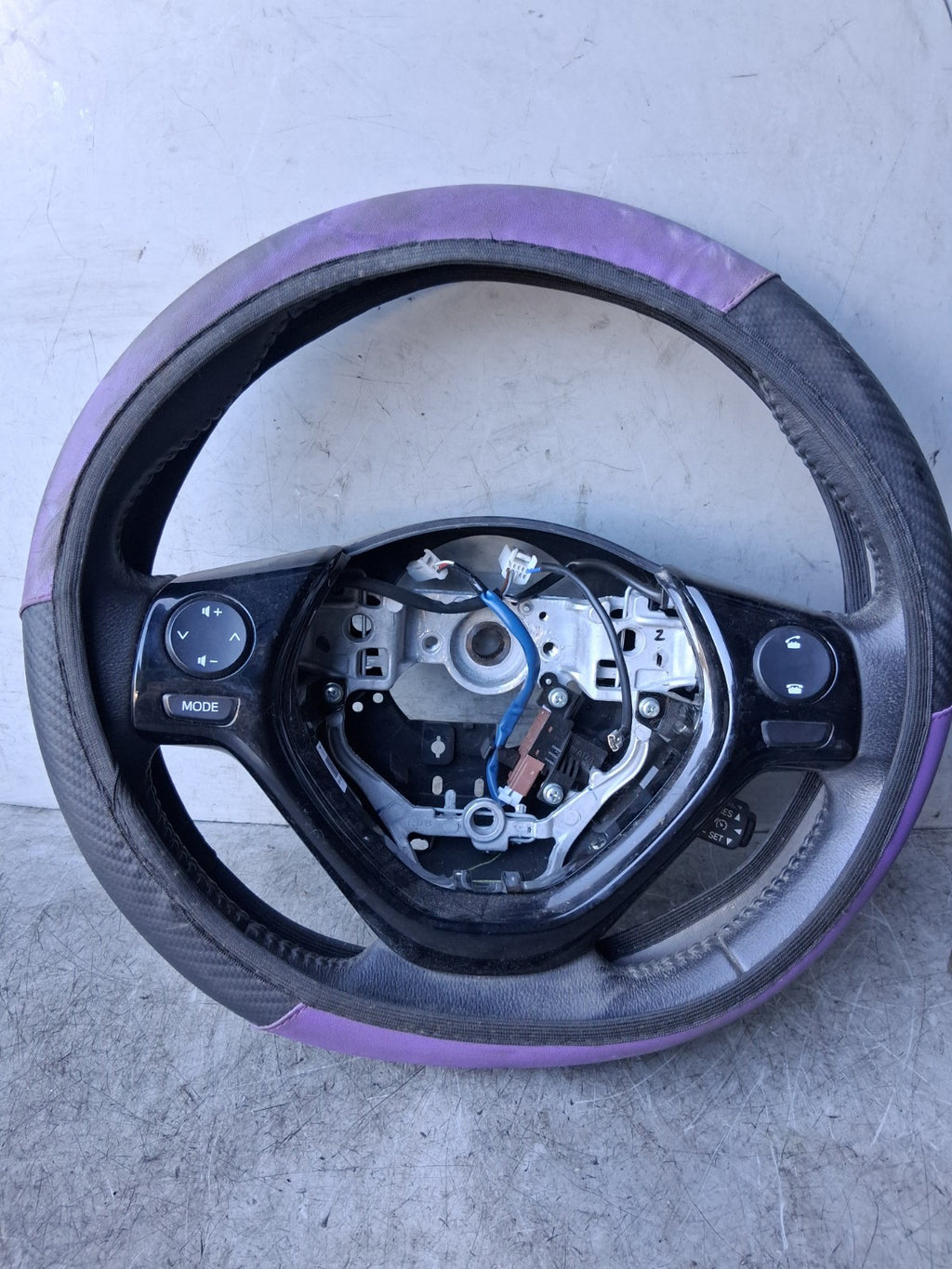 2019 PEUGEOT 108 MULTIFUNCTIONAL STEERING WHEEL 451000H060