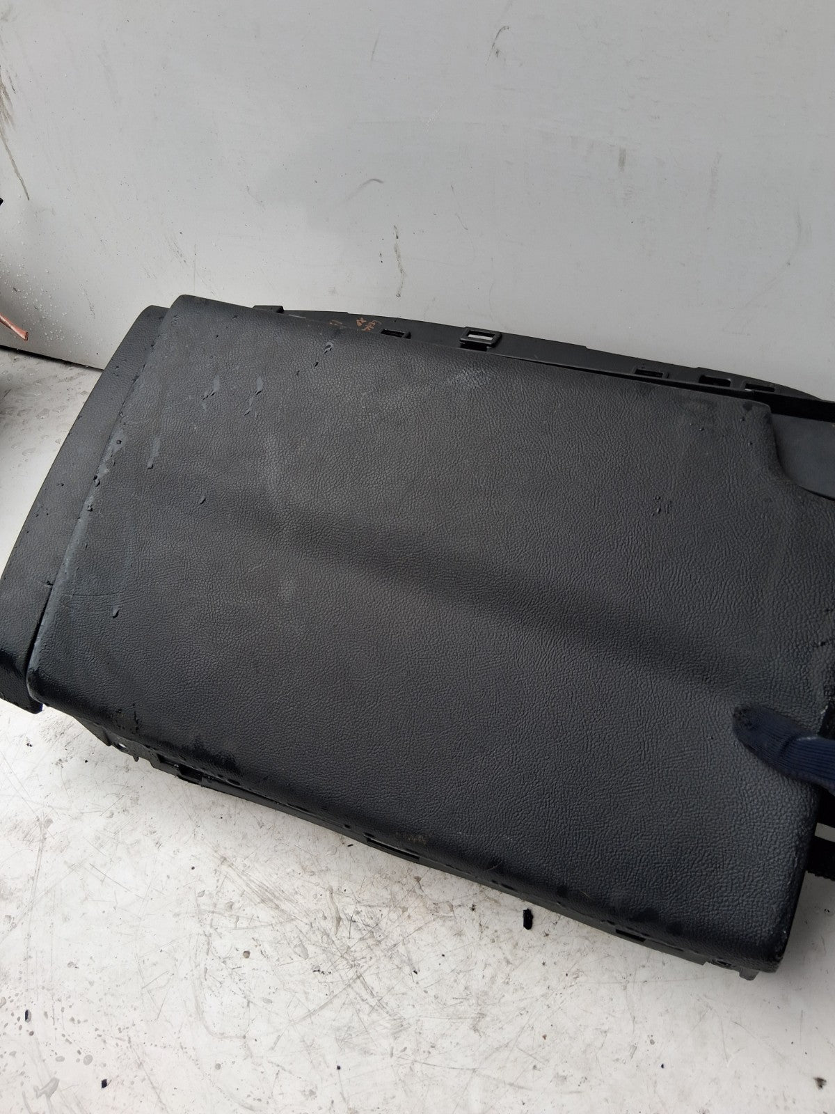 2019 FORD GALAXY MK4 NSF NEAR LEFT PASSENGER SIDE GLOVE BOX STORAGE EM2A15A563