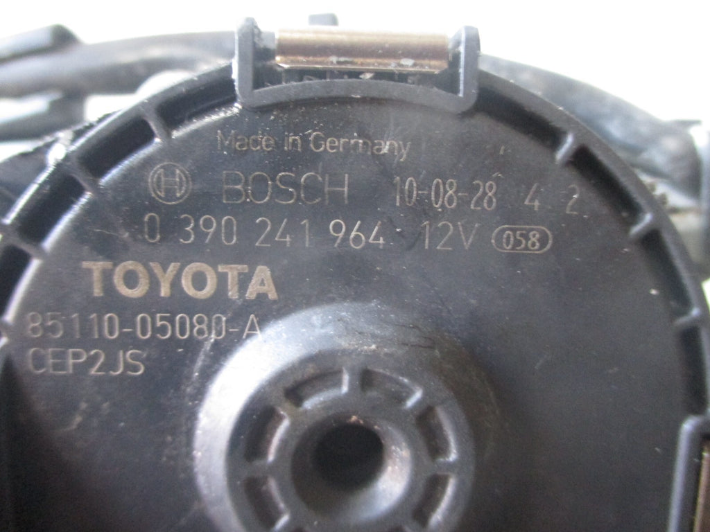 TOYOTA AVENSIS 2010 T270 FRONT WIPER MOTOR AND LINKAGE 8511005080A