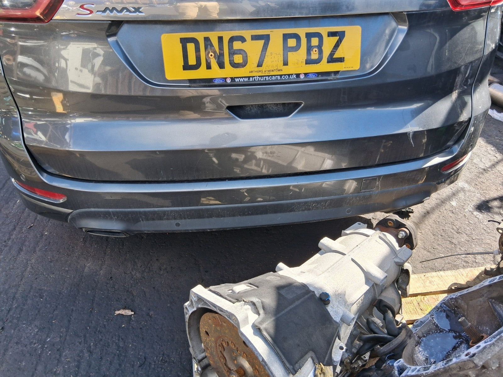 2017 FORD S MAX MK2 COMPLETE REAR BUMPER WITH PDC SENSORS GREY