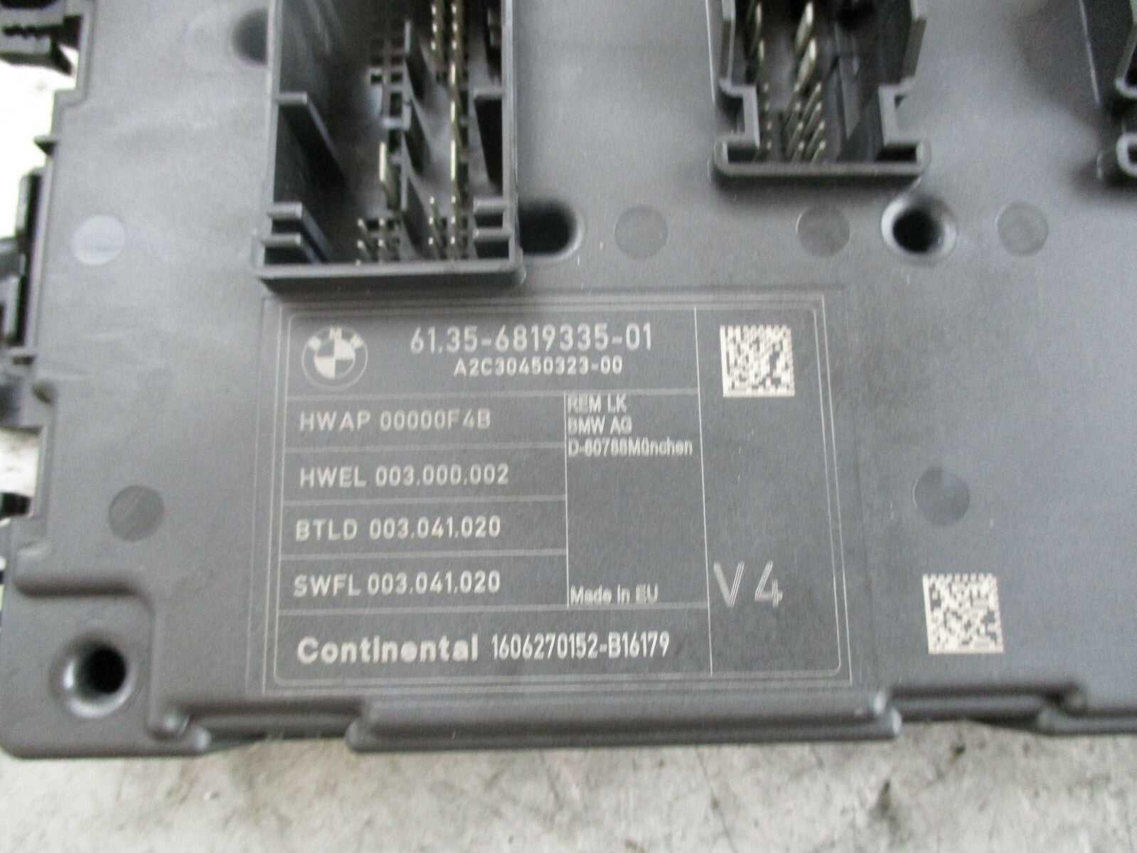 BMW 1 SERIES F20 F21 COMFORT CONTROL UNIT MODULE 6819335