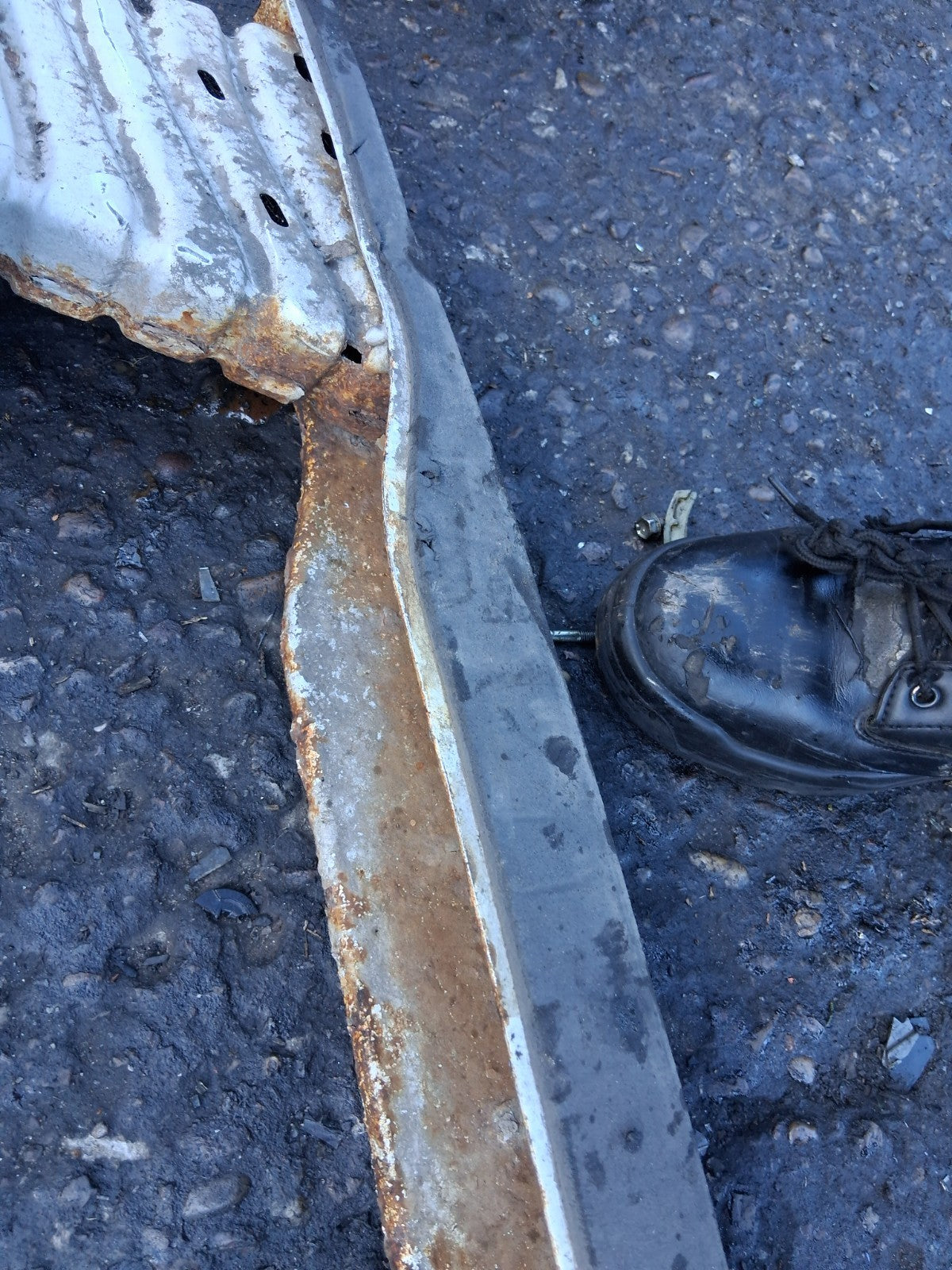 2013 FIAT DOBLO MK2 REAR BUMPER CRASH BAR REINFORCEMENT BAR