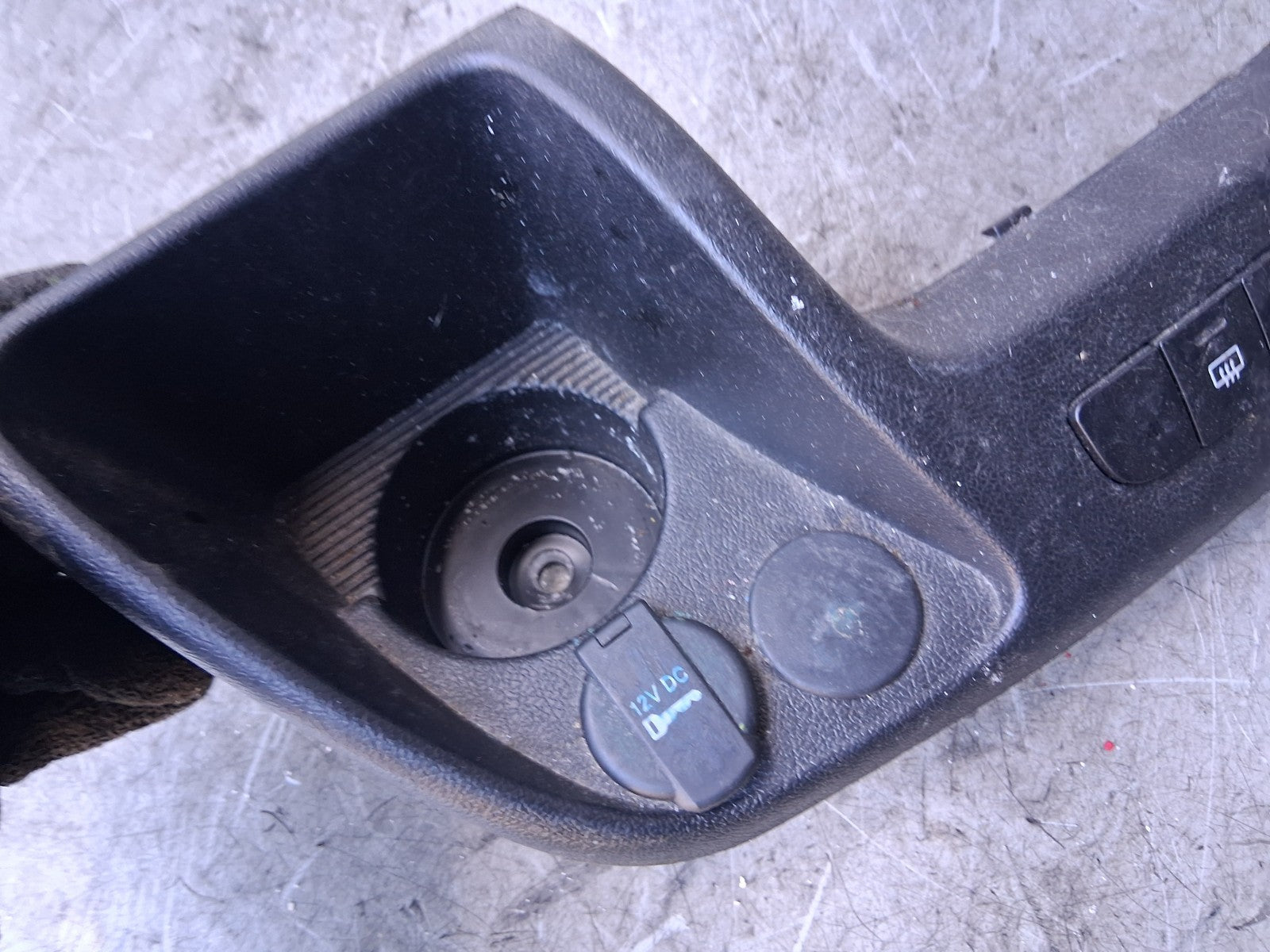 2021 PEUGEOT BOXER MK3 HAZARD SWITCH POWER SOCKET TRIM PANEL 7355861650