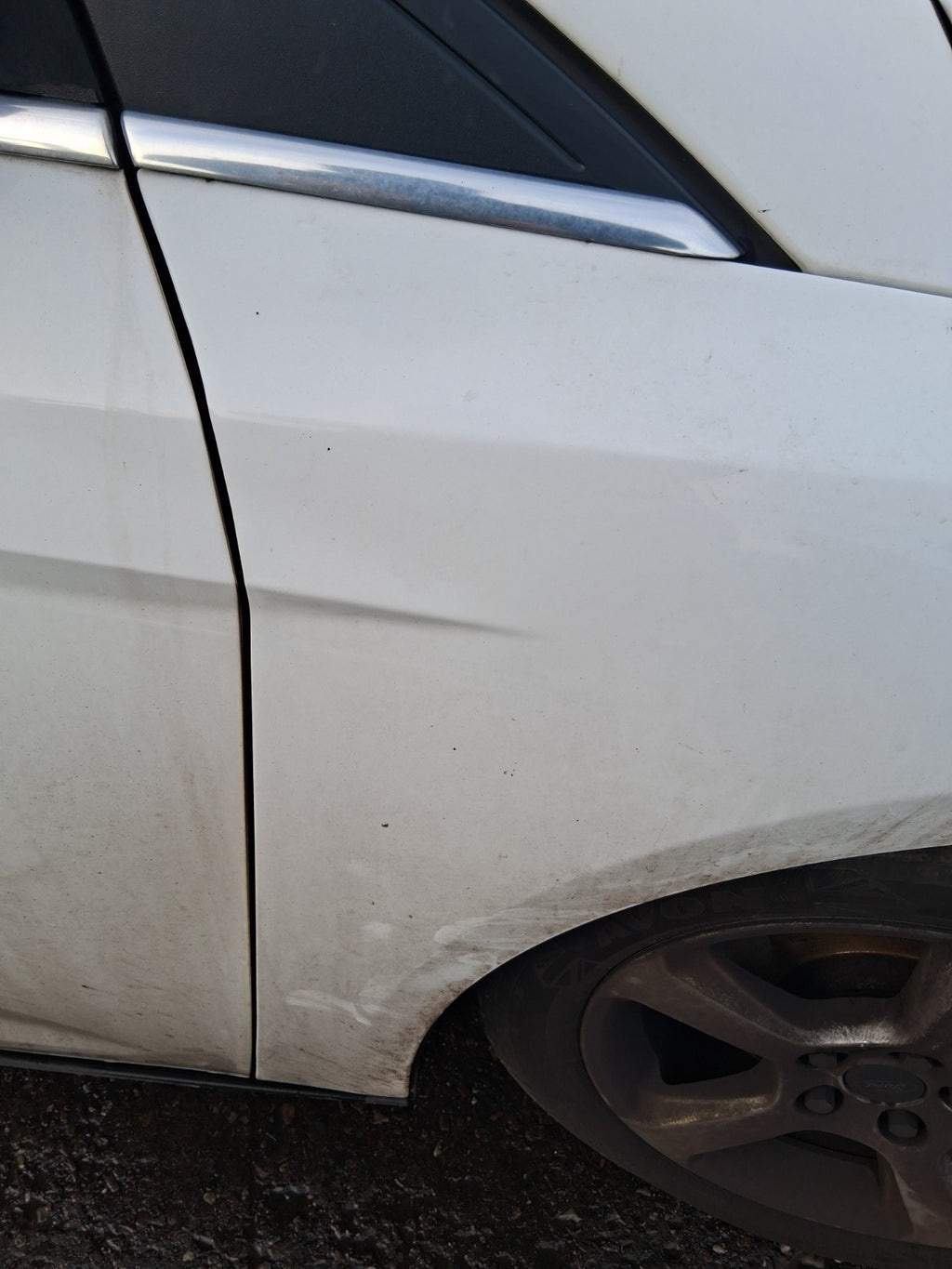 2013 FORD FOCUS MK3 HATCHBACK OSF DRIVER SIDE FRONT RIGHT WING PANEL WHITE Z2