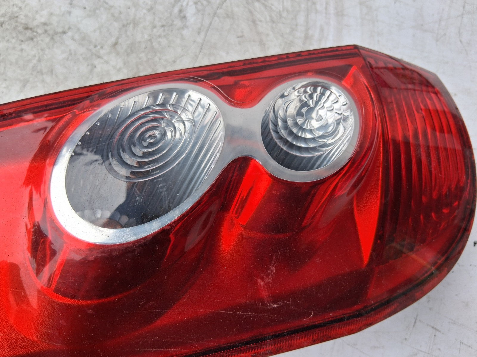 2006 FORD FIESTA MK6 NSR PASSENGER SIDE REAR LEFT TAIL LIGHT