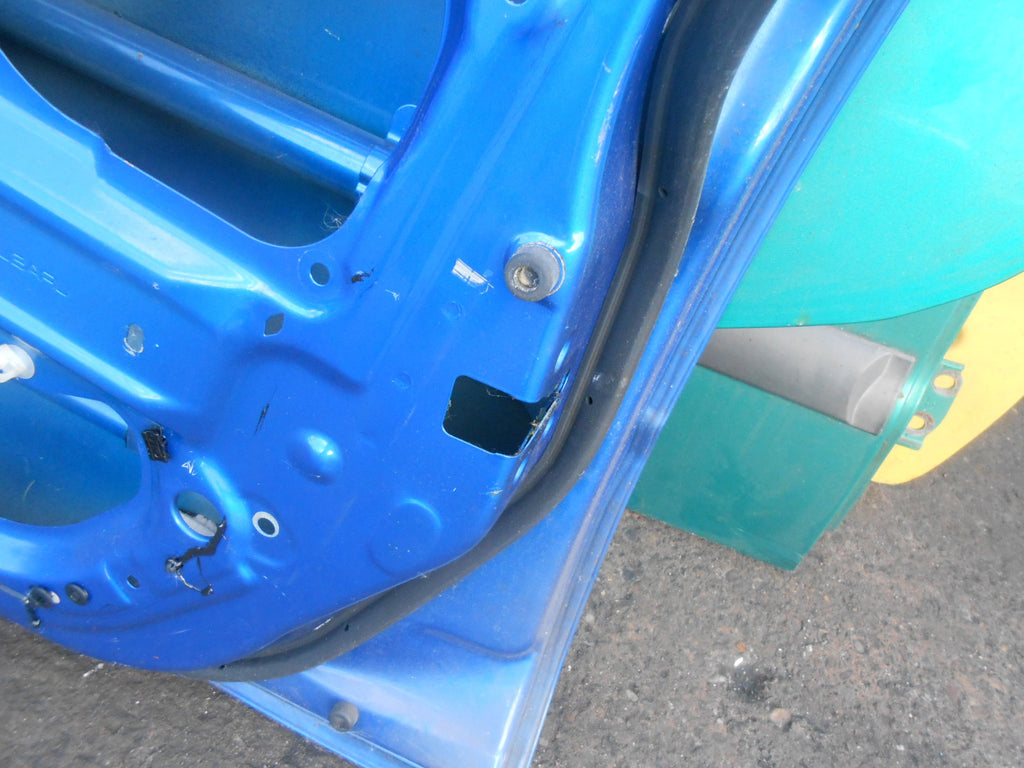 SUBARU IMPREZA GD (MK2) 2005 OSF DRIVER SIDE FRONT BARE DOOR SHELL BLUE