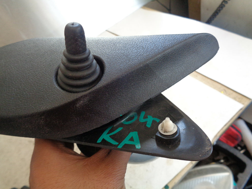FORD KA MK1 2004 OS DRIVER SIDE MANUAL WING MIRROR