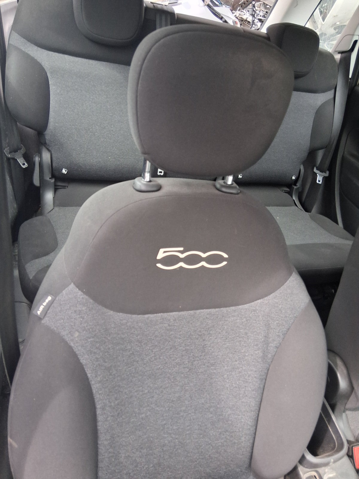 2019 FIAT 500L URBAN HATCH OSF DRIVER SIDE FRONT COMPLETE SEAT FABRIC