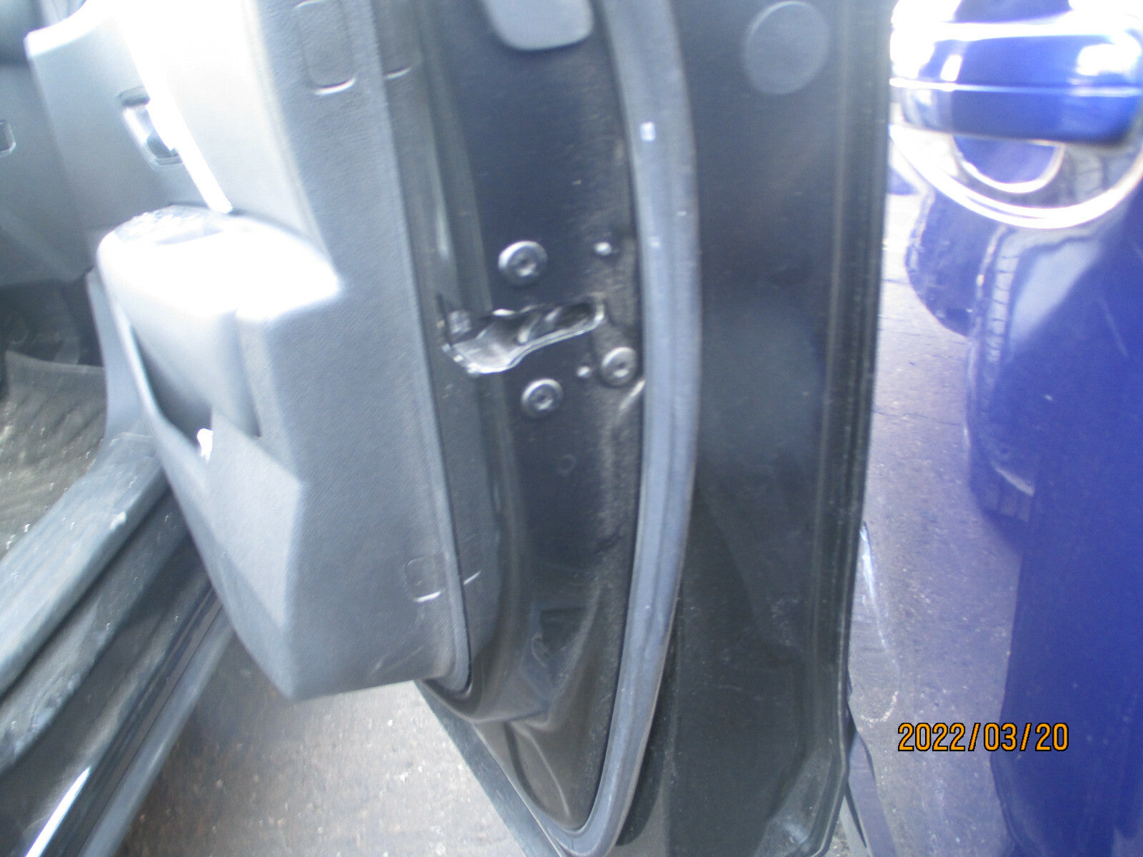 CITROEN C4 MK3 2021 OSF DRIVER SIDE FRONT DOOR LOCK MECHANISM