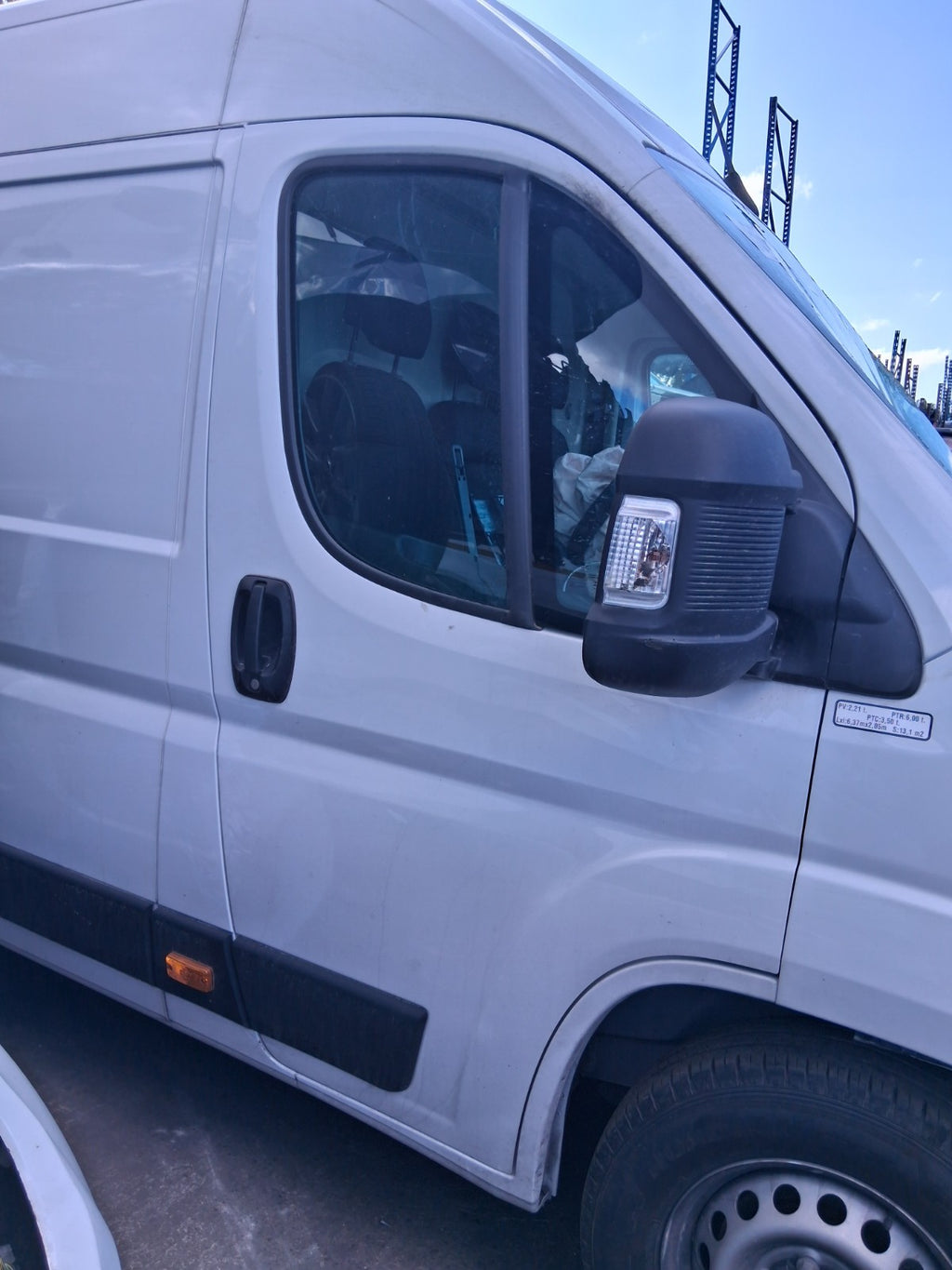 2025 CITROEN RELAY MK3 OSF DRIVER SIDE FRONT BARE DOOR WHITE
