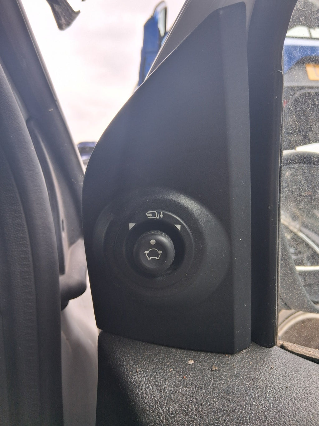 2018 FORD KA + PLUS MK3 POWERFOLD WING MIRROR ADJUSTER SWITCH