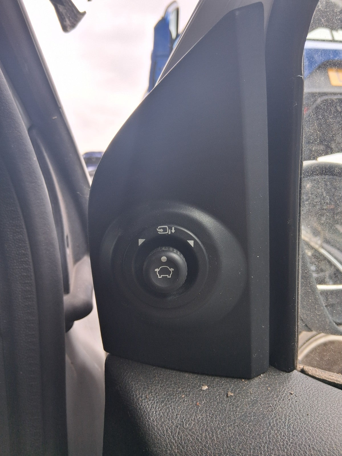 2018 FORD KA + PLUS MK3 POWERFOLD WING MIRROR ADJUSTER SWITCH