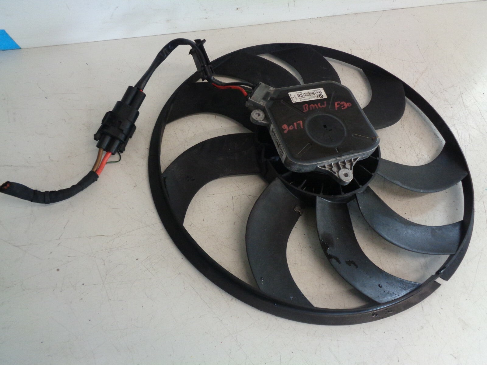 BMW 3 SERIES 2017 F30 2.0 DIESEL M SPORT DIESEL RADIATOR FAN AND MOTOR 8641946