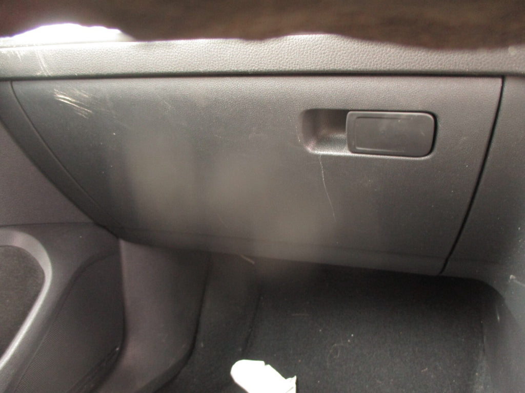 2016 VOLKSWAGEN GOLF MK7 GLOVEBOX STORAGE COMPARTMENT
