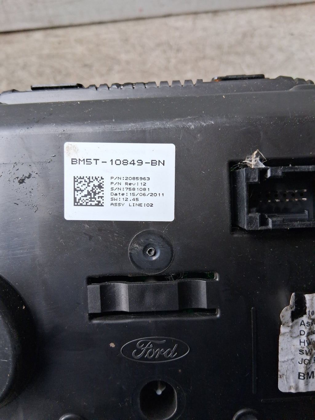 2011 FORD FOCUS SPEEDOMETER 2182023