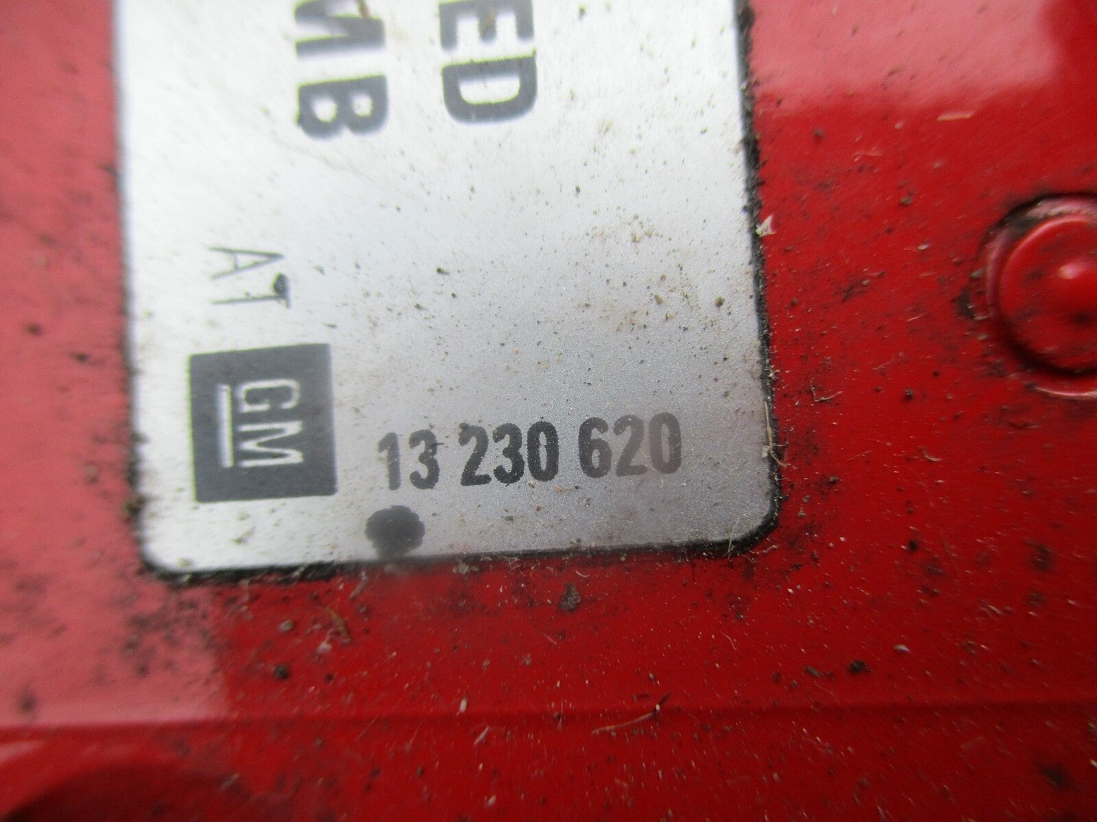 VAUXHALL CORSA D 1.3 DIESEL FUEL FILLER CAP 13 183 307 RED