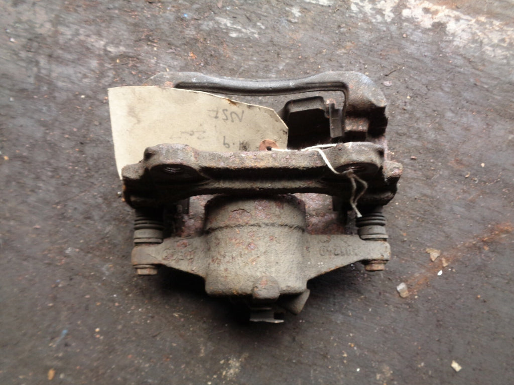 FIAT BRAVA BRAVO 1.9 2007 NSF PASSENGER SIDE FRONT BRAKE CALIPER ASSEMBLY