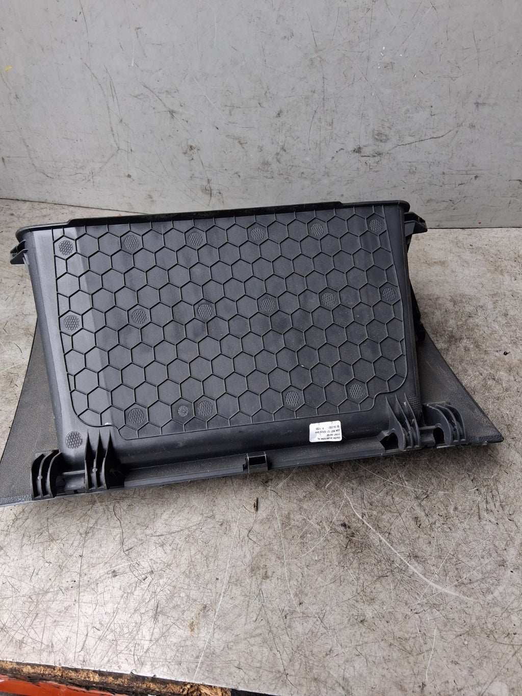 2021 VW VOLKSWAGEN T CROSS DASHBOARD GLOVE BOX STORAGE COMPARTMENT 2GN857121