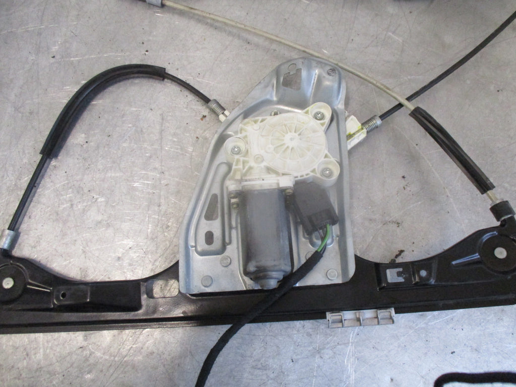 MERCEDES C CLASS CL203 COUPE 2008 NS FRONT PASSENGER WINDOW REGULATOR AND MOTOR