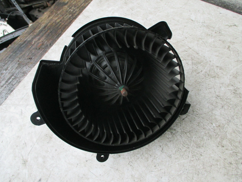 VAUXHALL ZAFIRA A MK1 1999 - 2005 HATER FAN BLOWER MOTOR ASSEMBLY UNIT 9400525