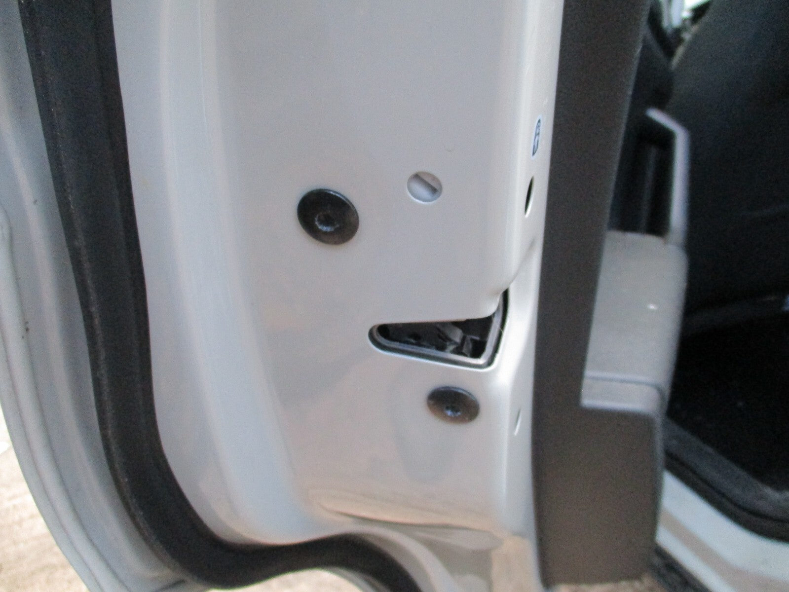VW VOLKSWAGEN T CROSS 2023 NSR PASSENGER SIDE REAR DOOR LOCK MECHANISM