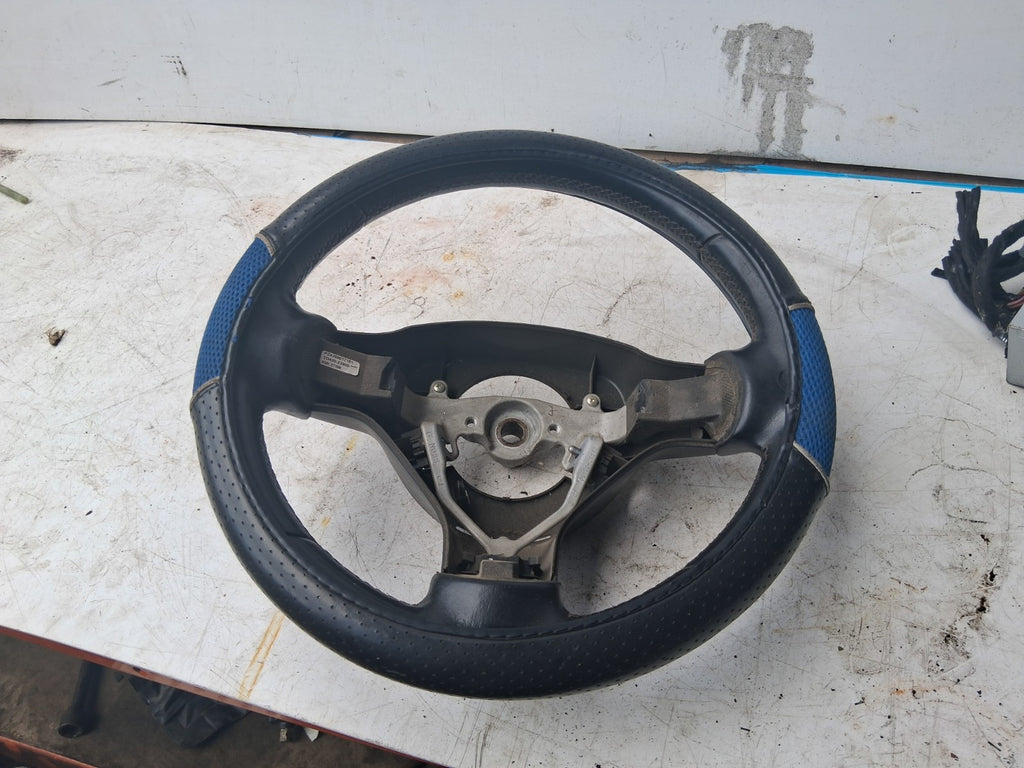 2008 TOYOTA AYGO MK1 3 SPOKE DRIVER FRONT STEERING WHEEL