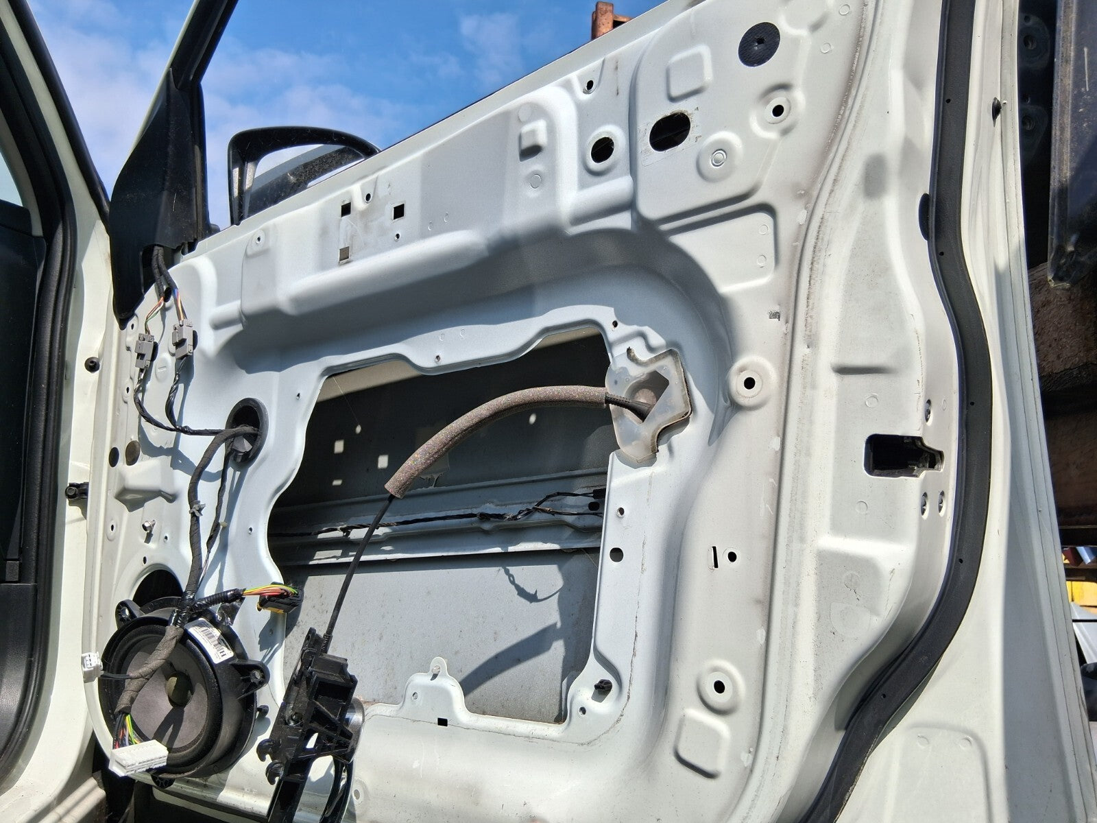 2013 NISSAN QASHQAI J10 OSR DRIVER SIDE REAR RIGHT WINDOW MOTOR AND REGULATOR