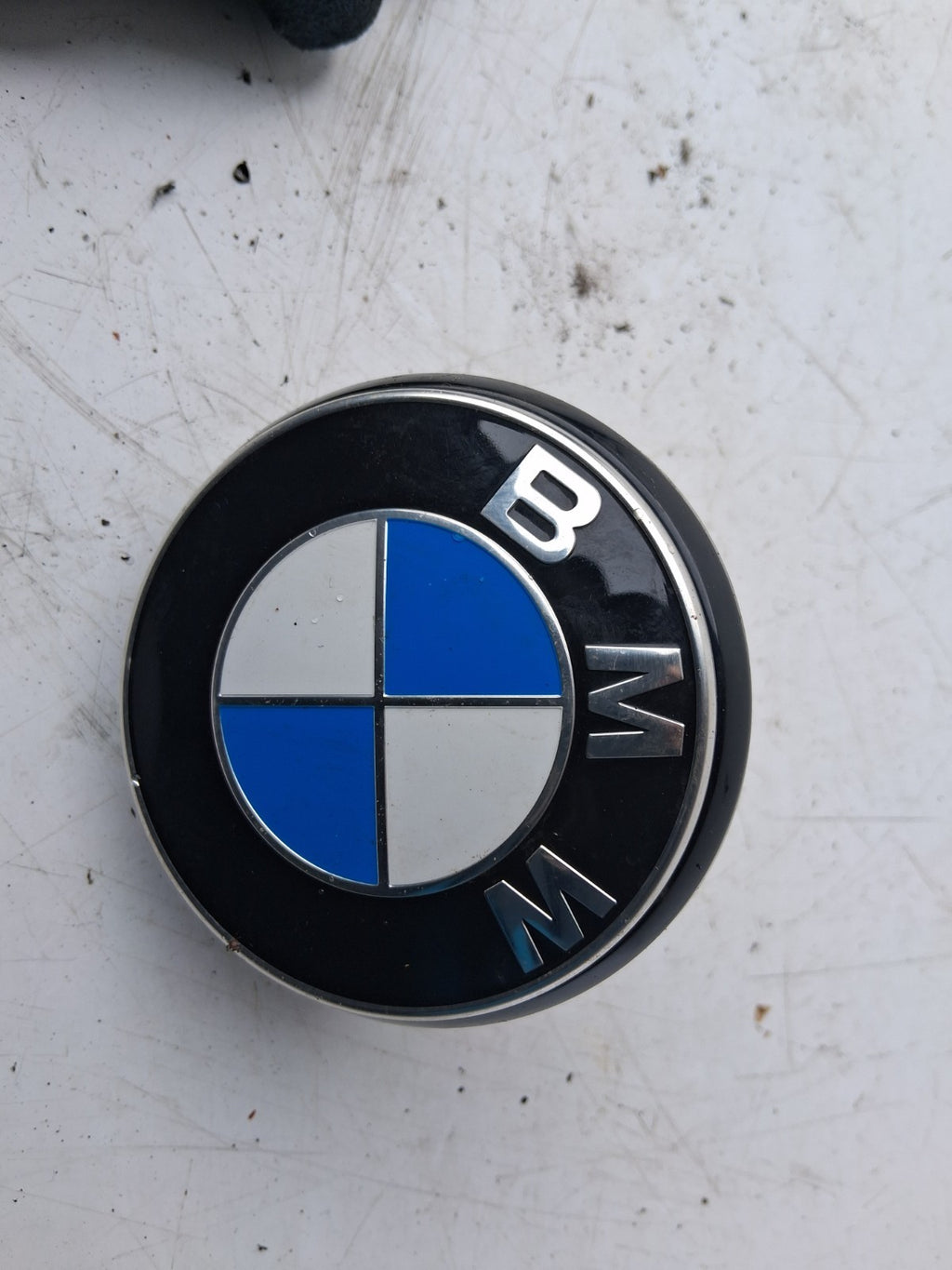 2024 BMW 2 SERIES F44 COUPE REAR BADGE LOGO 165234