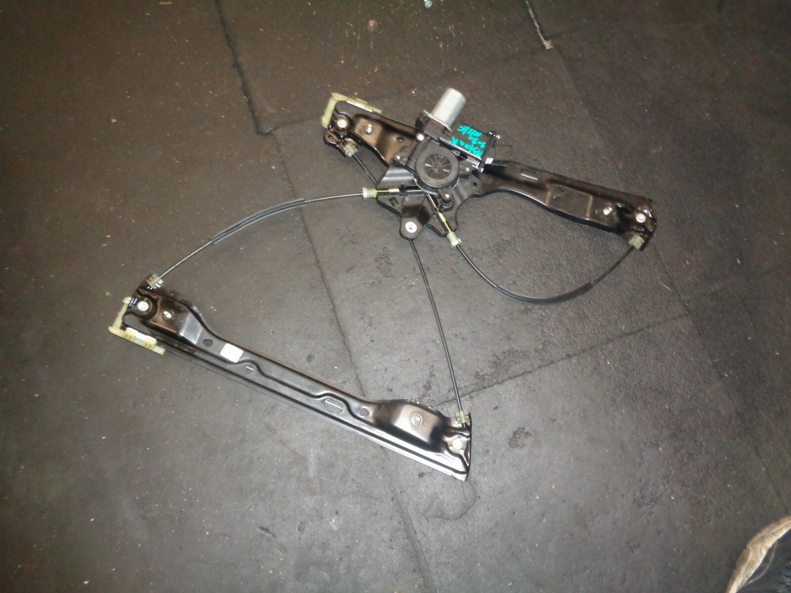 VAUXHALL ASTRA K 2018 NSF PASSENGER SIDE FRONT WINDOW MOTOR & REGULATOR