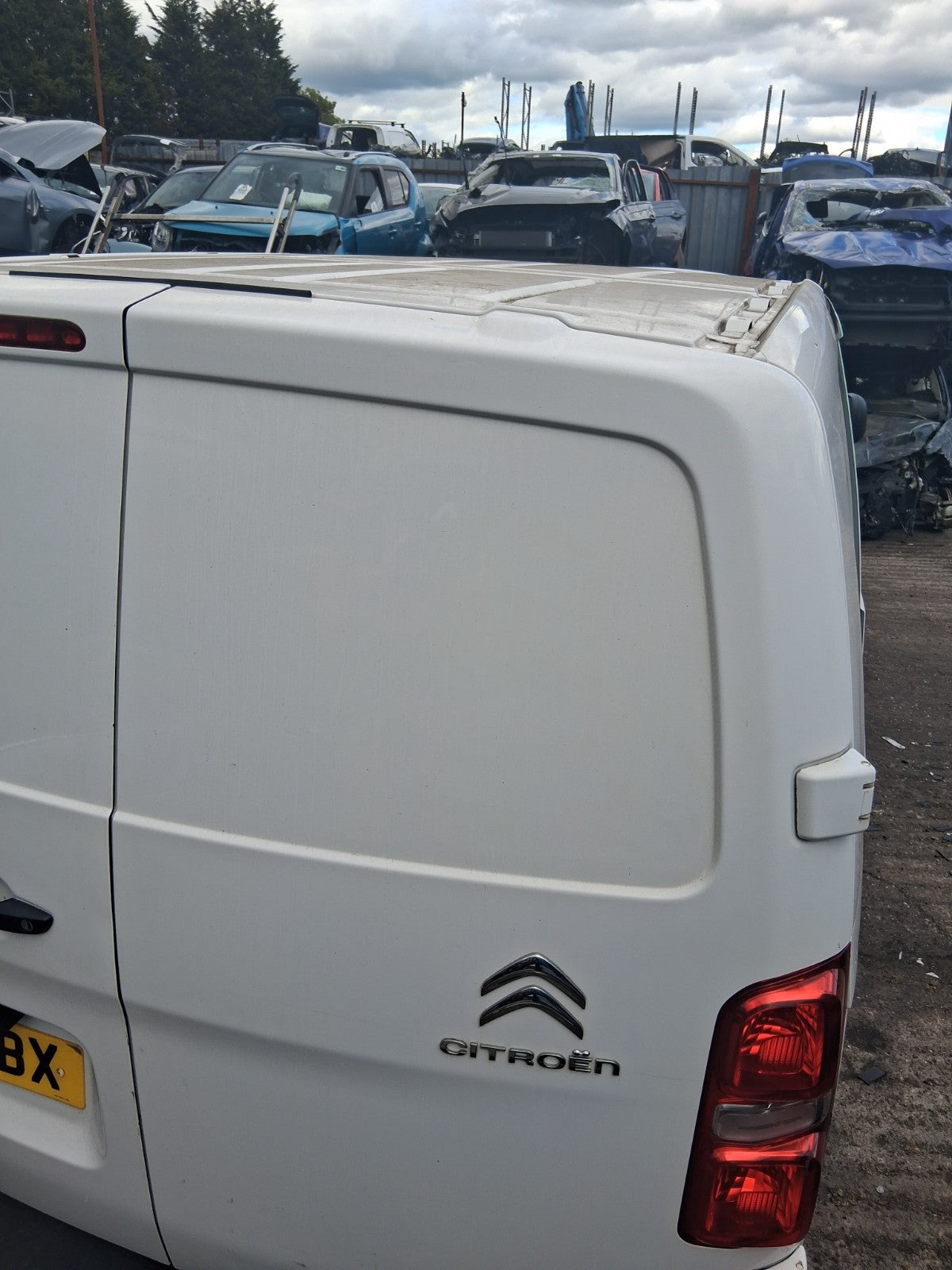 2019 CITROEN DISPATCH VIVARO MK3 OSR DRIVER SIDE REAR COMPLETE DOOR WHITE EWP