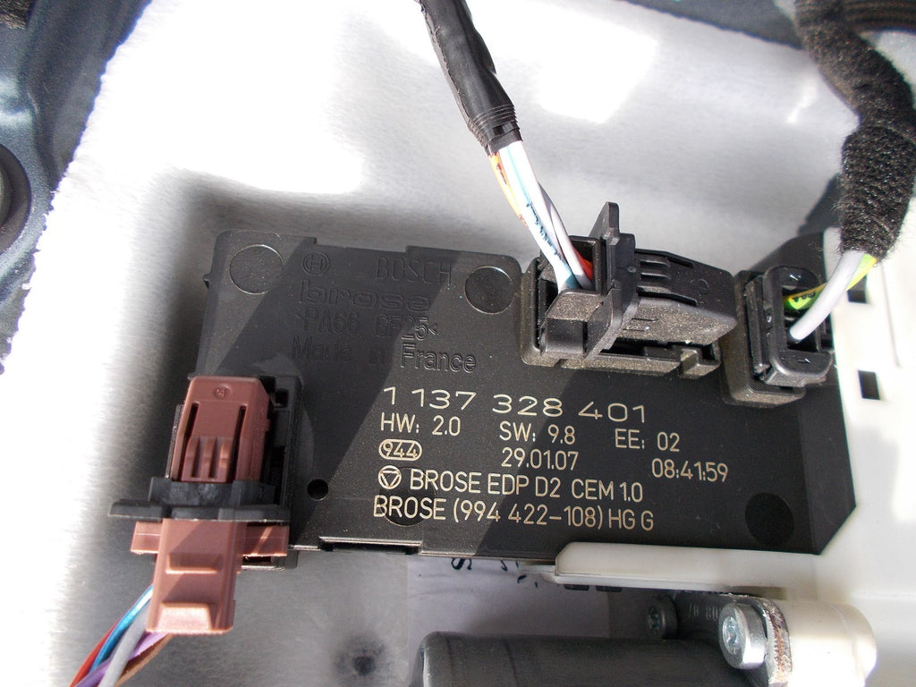 2007 PEUGEOT 407 SW ESTATE NSF PASSENGER SIDE FRONT WINDOW MOTOR 9646595580