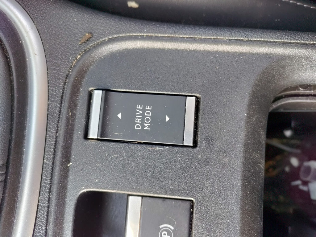 2024 JEEP AVENGER 1.2 PETROL DRIVE MODE SWITCH