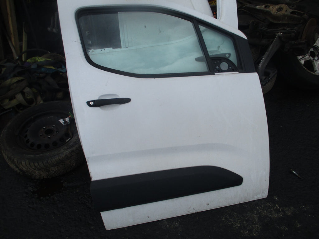 2019 PEUGEOT PARTNER MK3 K9 OSF DRIVER SIDE FRONT BARE DOOR WHITE