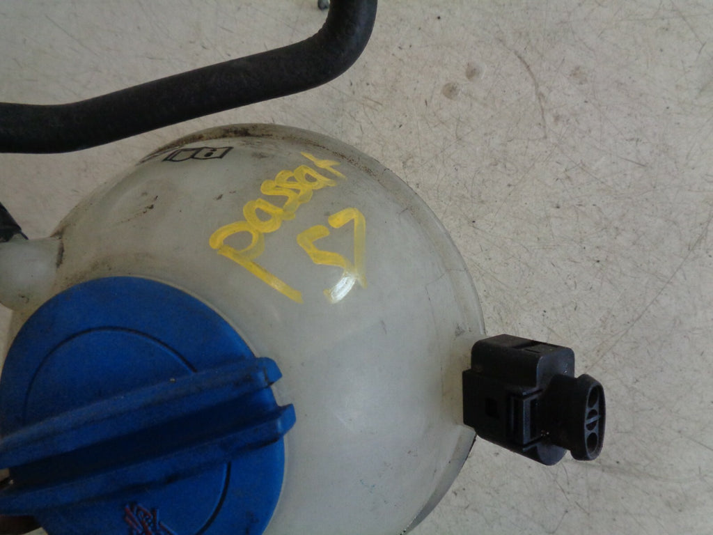 VW VOLKSWAGEN PASSAT 2007 B6 2.0 DIESEL COOLANT EXPANSION TANK 1K0121407A