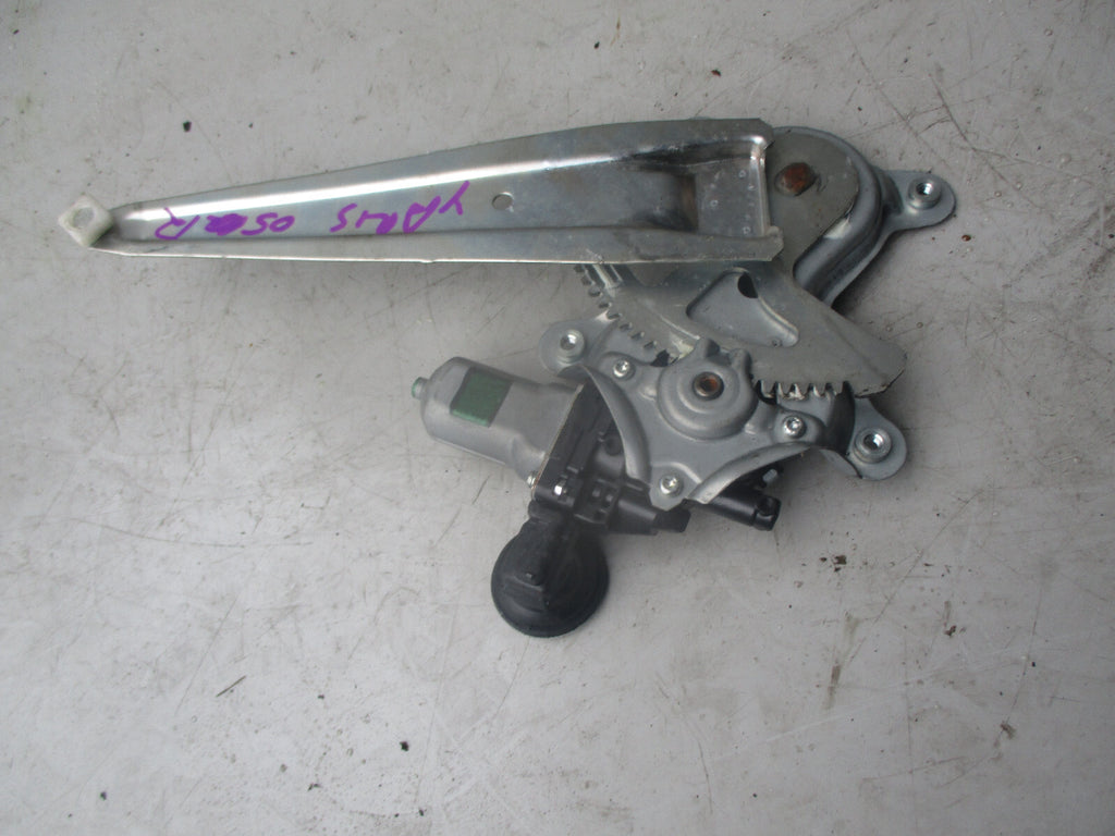 TOYOTA YARIS 2016 OSR DRIVER SIDE REAR WINDOW REGULATOR & MOTOR
