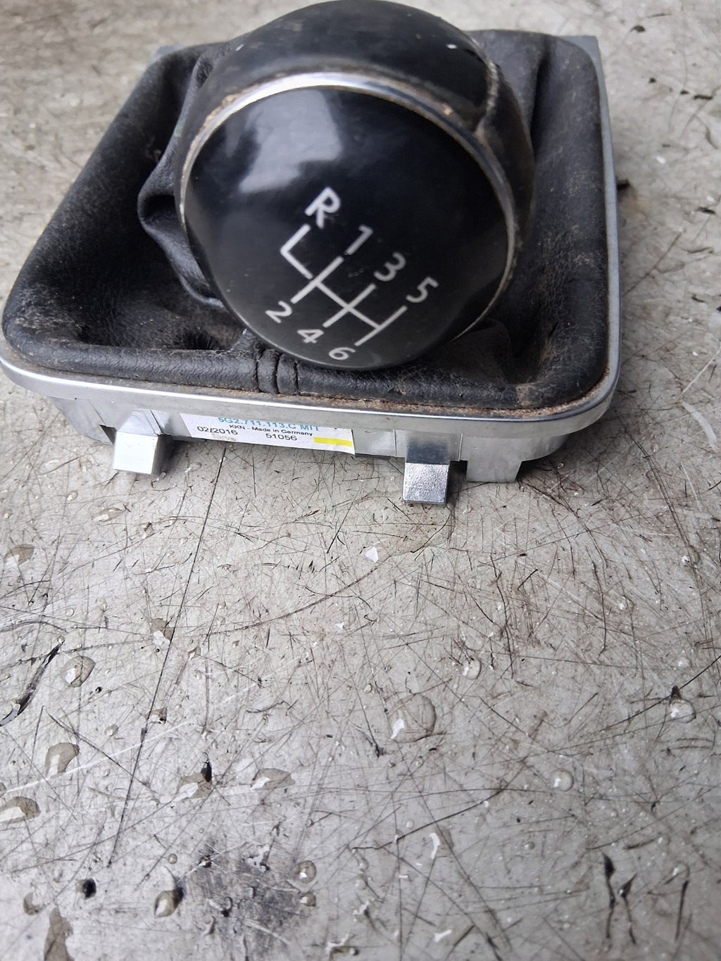 2016 VOLKSWAGEN VW GOLF SPEED GEAR KNOB 5G2711113C