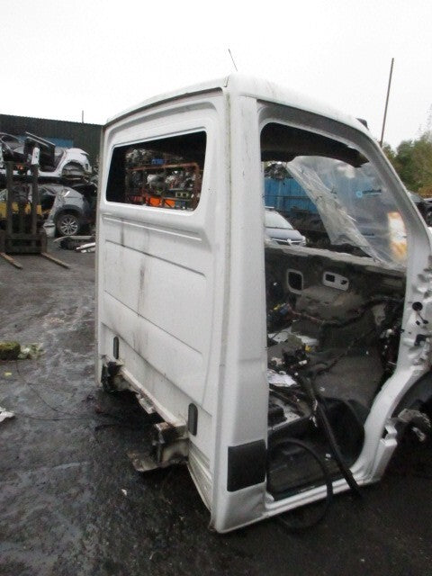 2021 MERCEDES BENZ SPRINTER W907 CHASSIS CAB REAR DRIVER QUARTER PANEL CUT