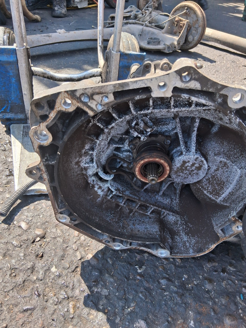 2006 VAUXHALL ASTRA H 1.6 PETROL COMPLETE GEARBOX GEAR BOX